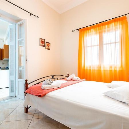 Town House For 6-16 With Ac Villa ปาริเกีย ภายนอก รูปภาพ