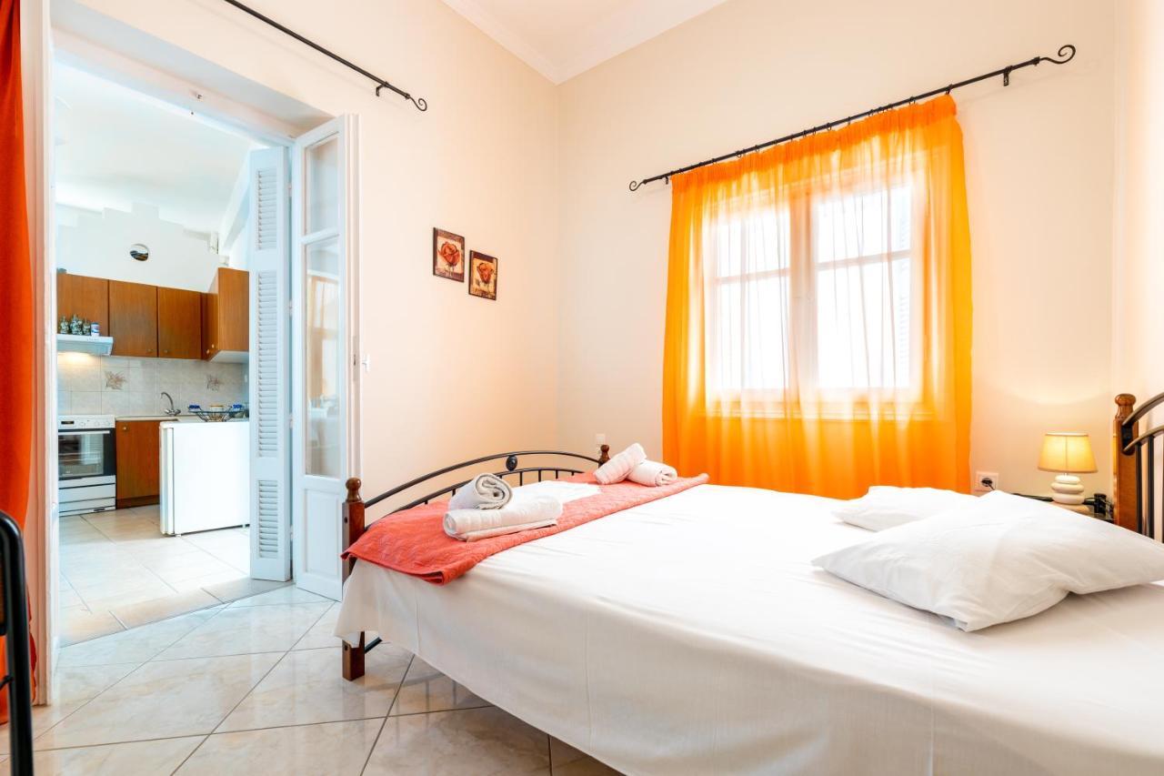 Town House For 6-16 With Ac Villa ปาริเกีย ภายนอก รูปภาพ