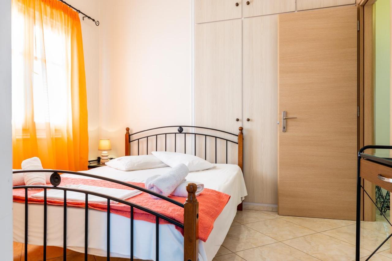 Town House For 6-16 With Ac Villa ปาริเกีย ภายนอก รูปภาพ