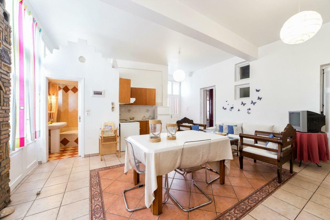 Town House For 6-16 With Ac Villa ปาริเกีย ภายนอก รูปภาพ