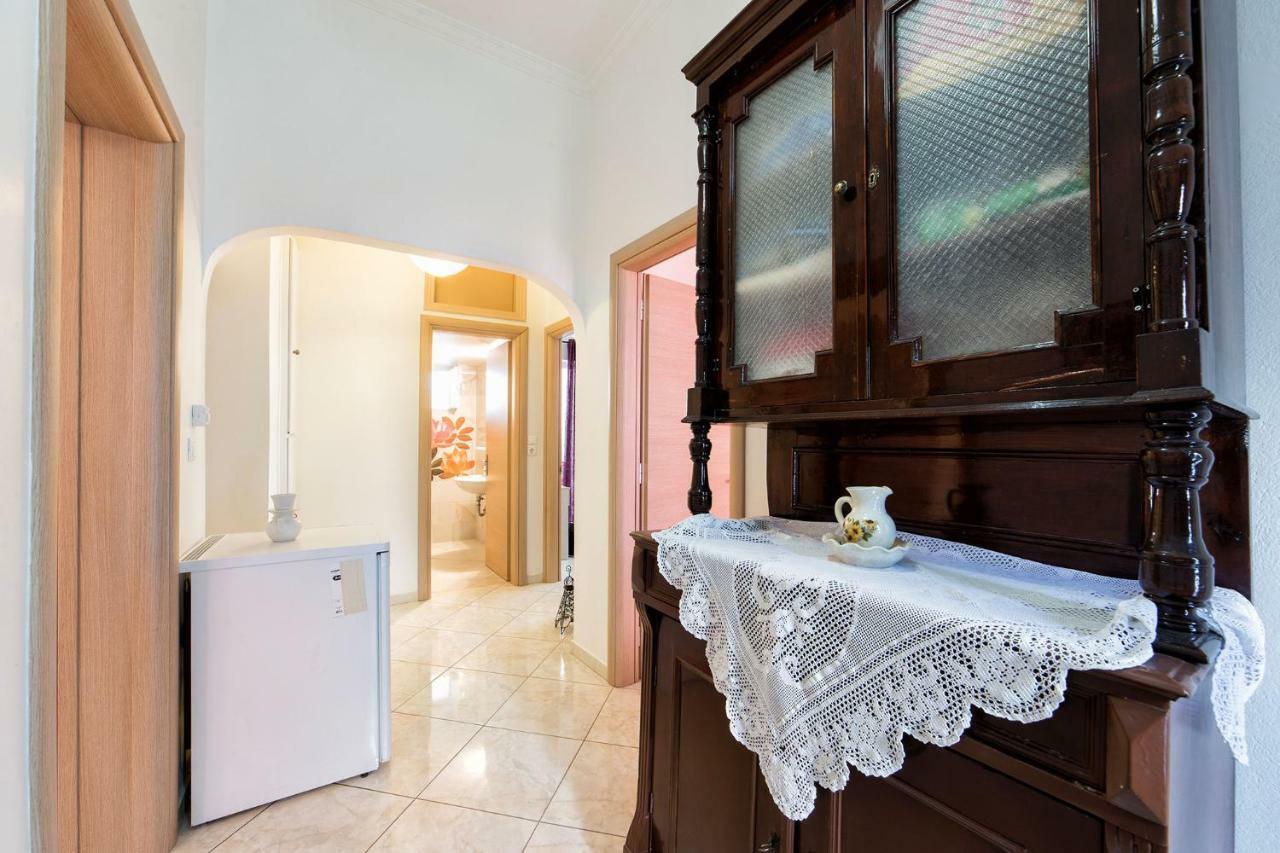 Town House For 6-16 With Ac Villa ปาริเกีย ภายนอก รูปภาพ