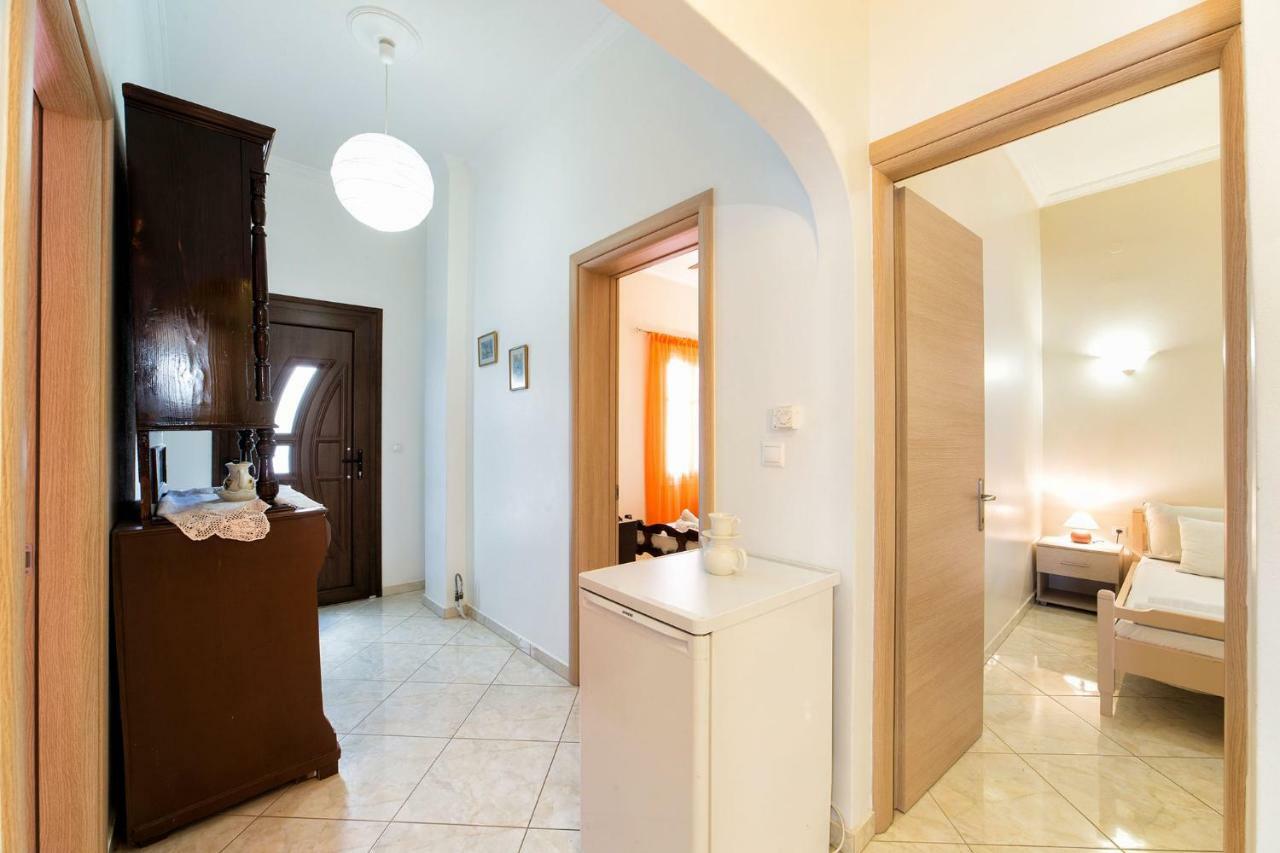 Town House For 6-16 With Ac Villa ปาริเกีย ภายนอก รูปภาพ